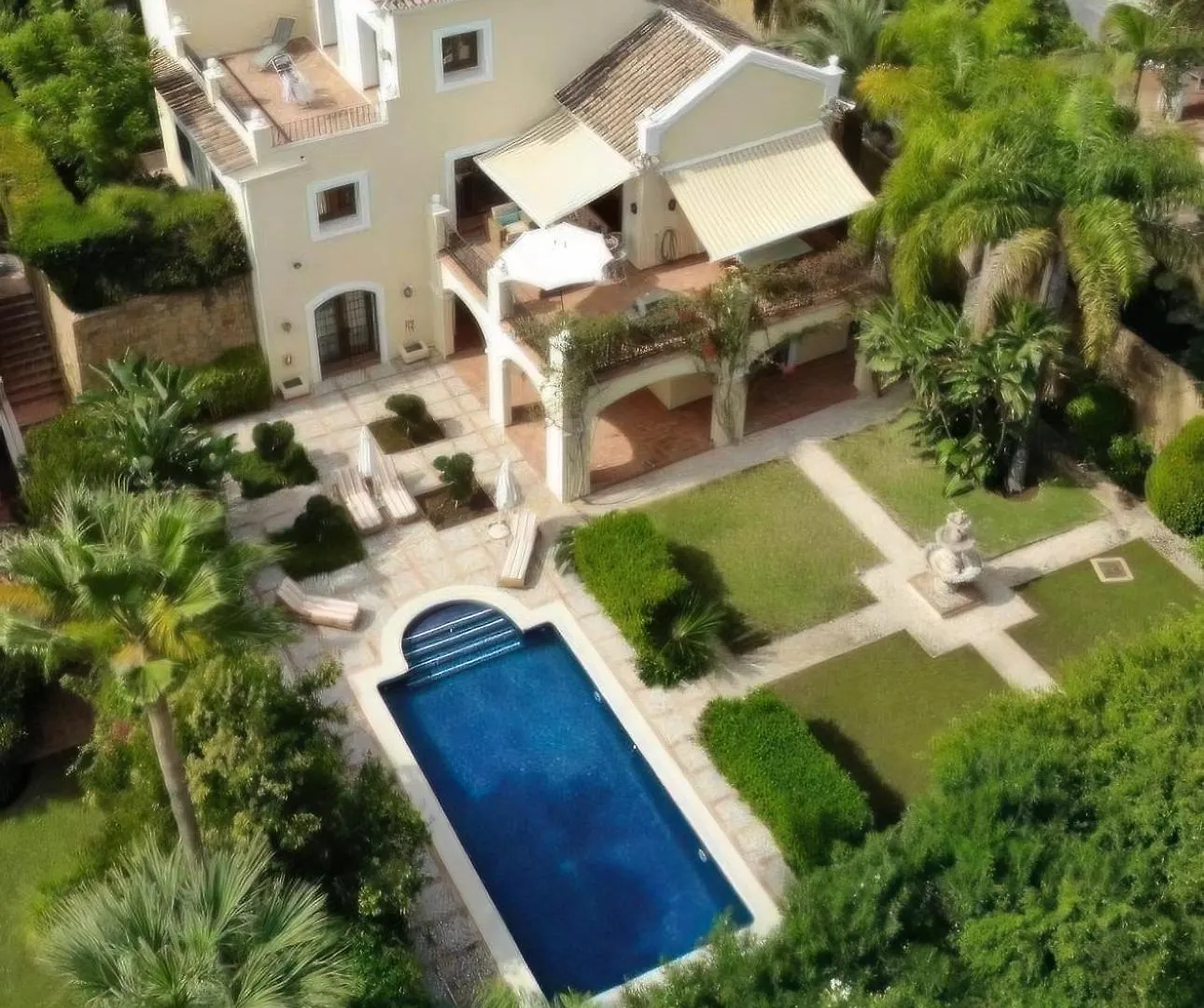 Luxury Stay At Villa Maria In El Paraiso Spain Estepona